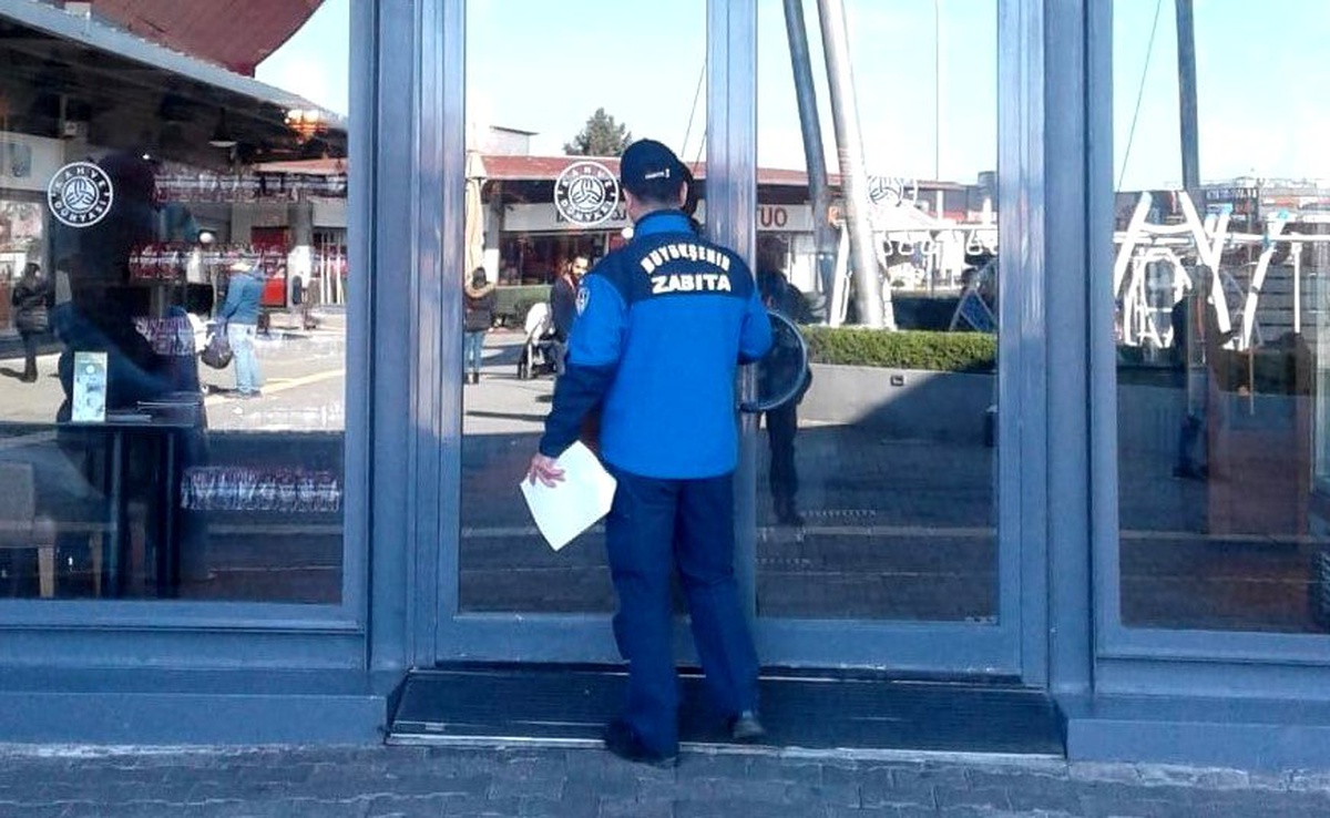 Kapalı olması gereken iş yerleri sürekli kontrol ediliyor