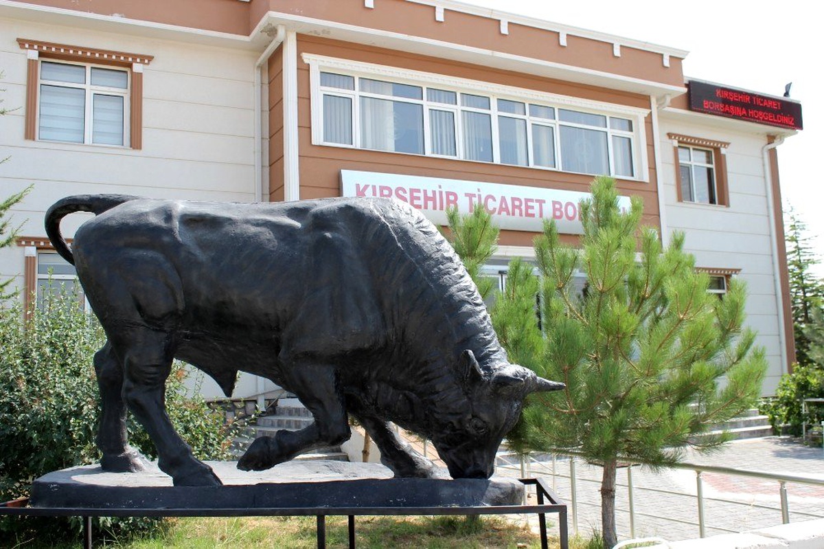 Kırşehir Hayvan Pazarı tedbir amaçlı kapatıldı