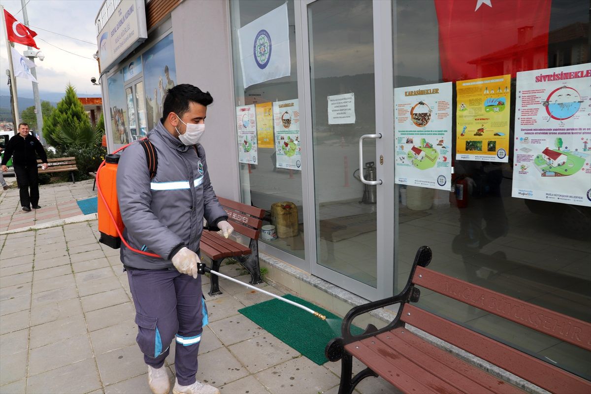 Seydikemer\'de koronavirüs önlemleri sürüyor