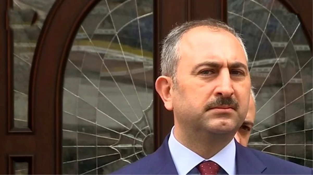 Adalet Bakanı Gül: Eşinde koronavirüs çıkan hakim arkadaşımızın durumu iyi