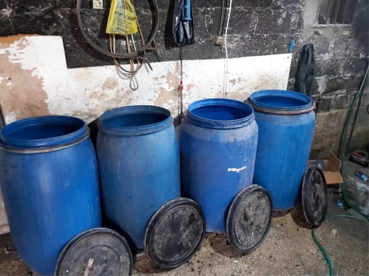 Adana\'da 3 bin 650 litre kaçak içki ele geçirildi