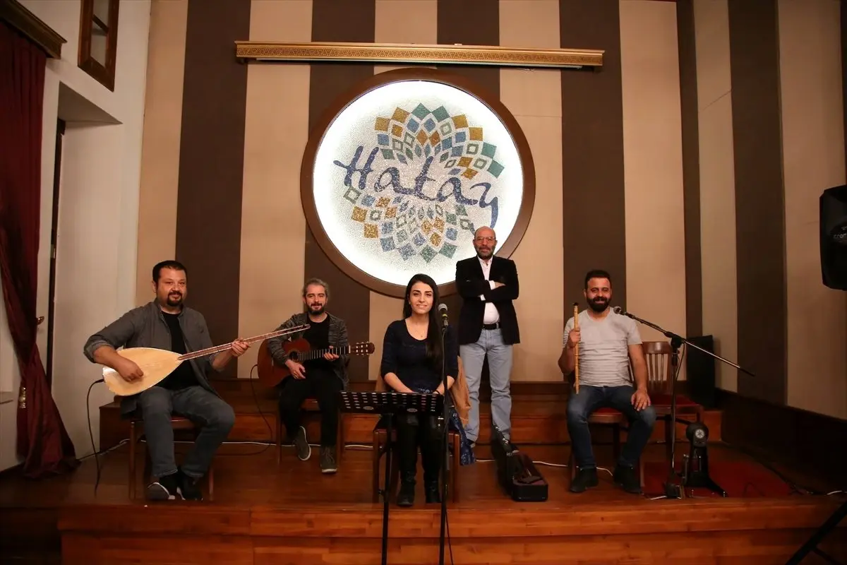 Antakya Medeniyetler Korosundan, sağlık çalışanlarına sosyal medyadan konser