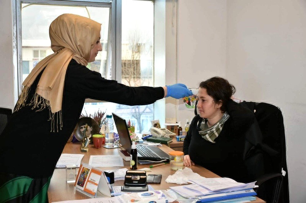 Belediye çalışanları kontrolden geçti