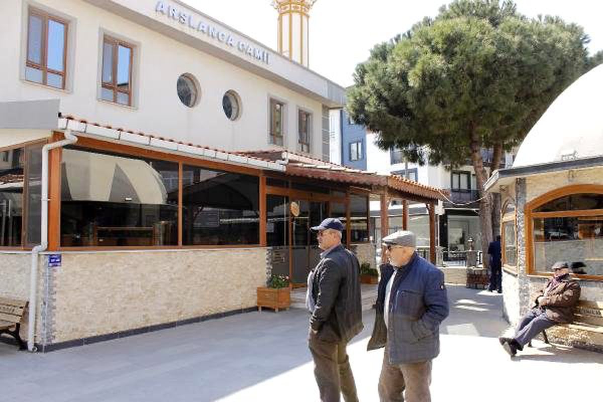 Çanakkale\'de camiler boş kaldı