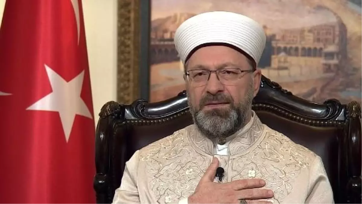 Diyanet İşleri Başkanı Erbaş: Cuma ve cemaatle namazda ısrar, caiz değil