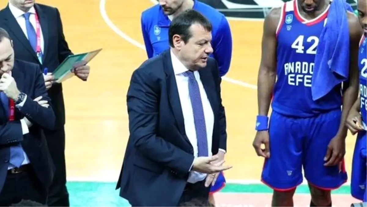 Ergin Ataman: "Gelecek hafta başında iyi dezenfekte edilmiş ortamda..."