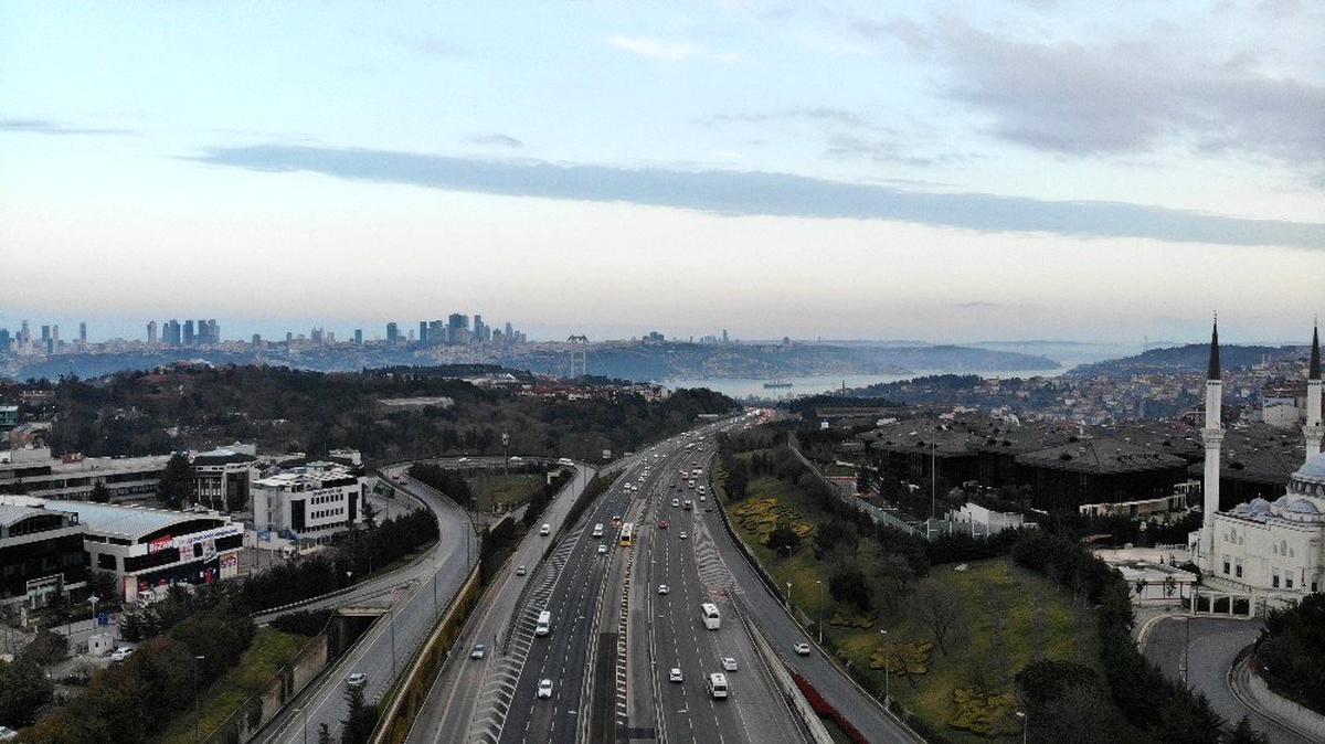 İstanbul trafiğine \'korona virüs\' etkisi