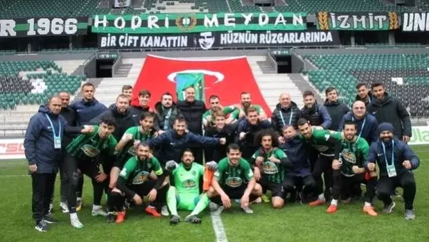 Kocaelispor 8 yıl aradan sonra TFF 2. Lig yolunda Körfez ...