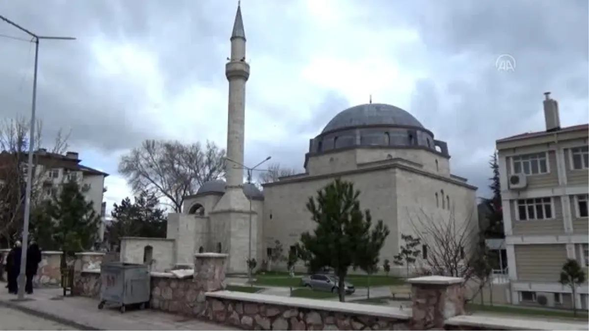 Koronavirüs tedbirleri kapsamında cuma namazı kılınmadı