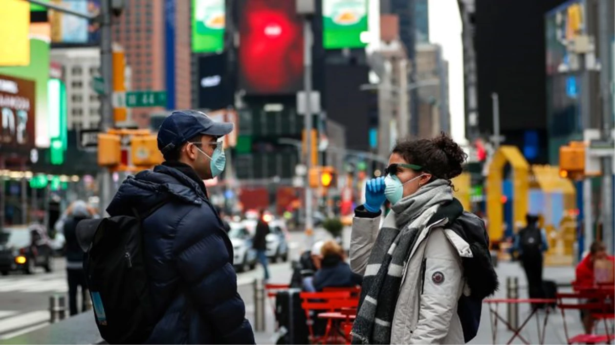 Son Dakika: New York\'da zorunlu hizmetler dışındaki tüm faaliyetler durduruldu