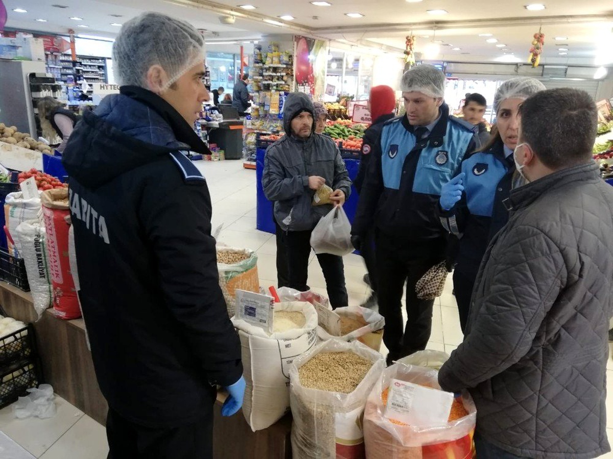 Zabıta Müdürlüğünden market ve lokantalarda korona virüs denetimleri