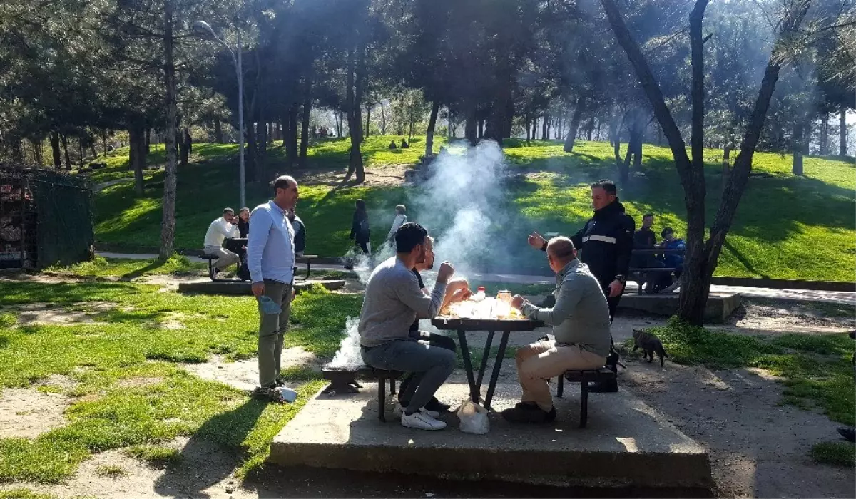 Bakanlık karar aldı...Bursa\'da zabıta harekete geçti, mangal keyfi yarıda kaldı