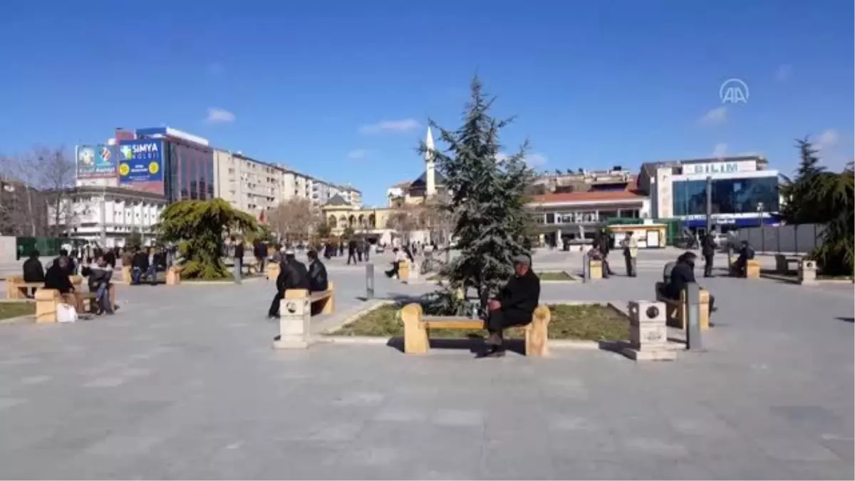 Kırşehir Belediyesi hoparlörden koronavirüs uyarısında bulundu