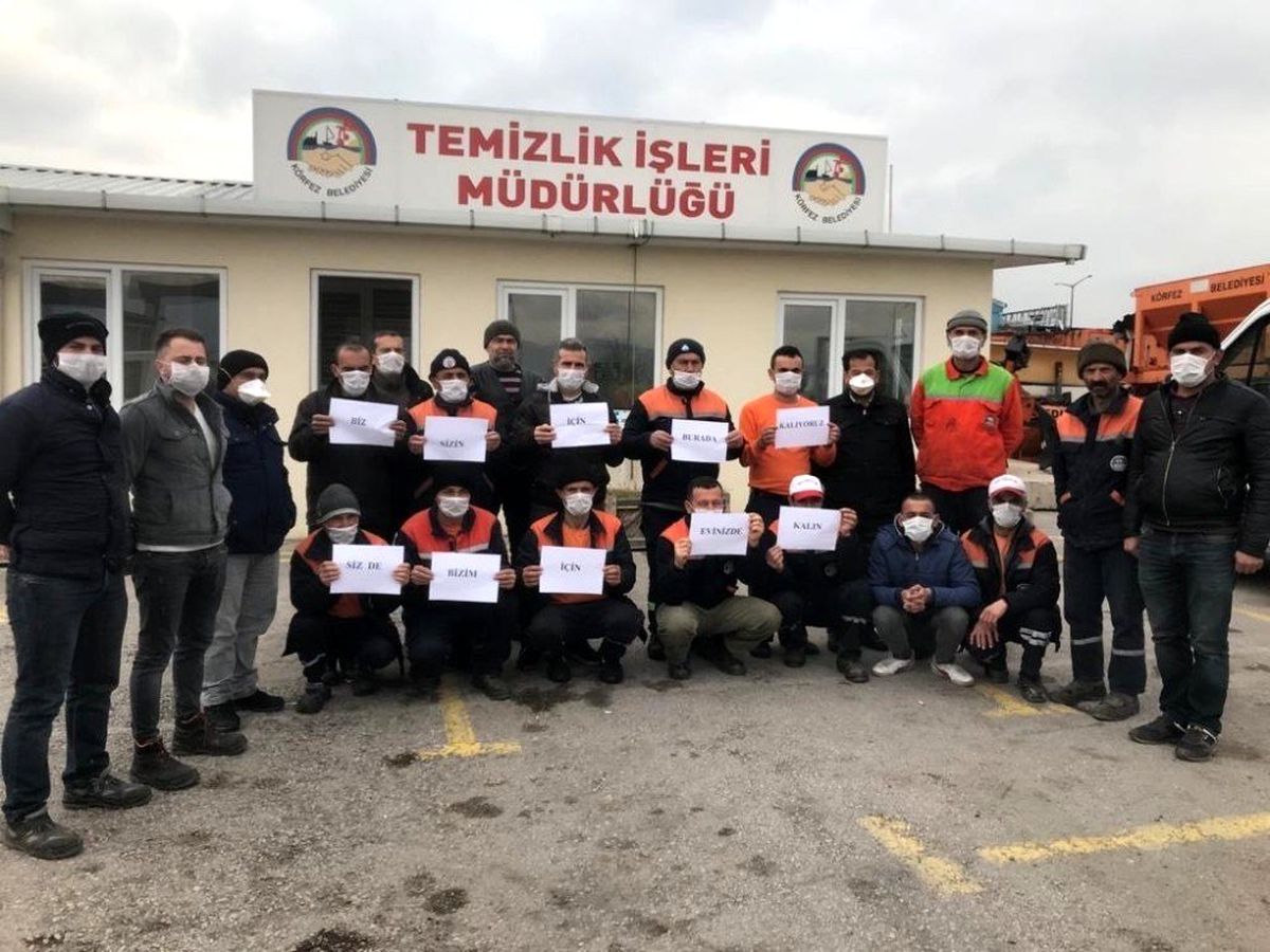 Körfez Belediyesi ekiplerinden "Evinizde kalın" uyarısı