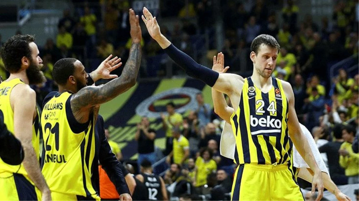 Son Dakika: Fenerbahçe Beko\'nun bazı oyuncularında koronavirüs belirtileri tespit edildi