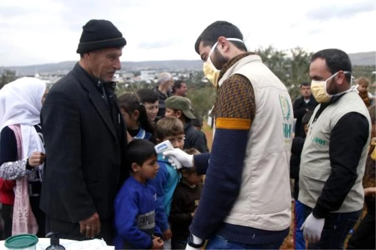 Suriye\'deki kamplarda kalanlar sağlık kontrolünden geçirilip, bilgilendirildi