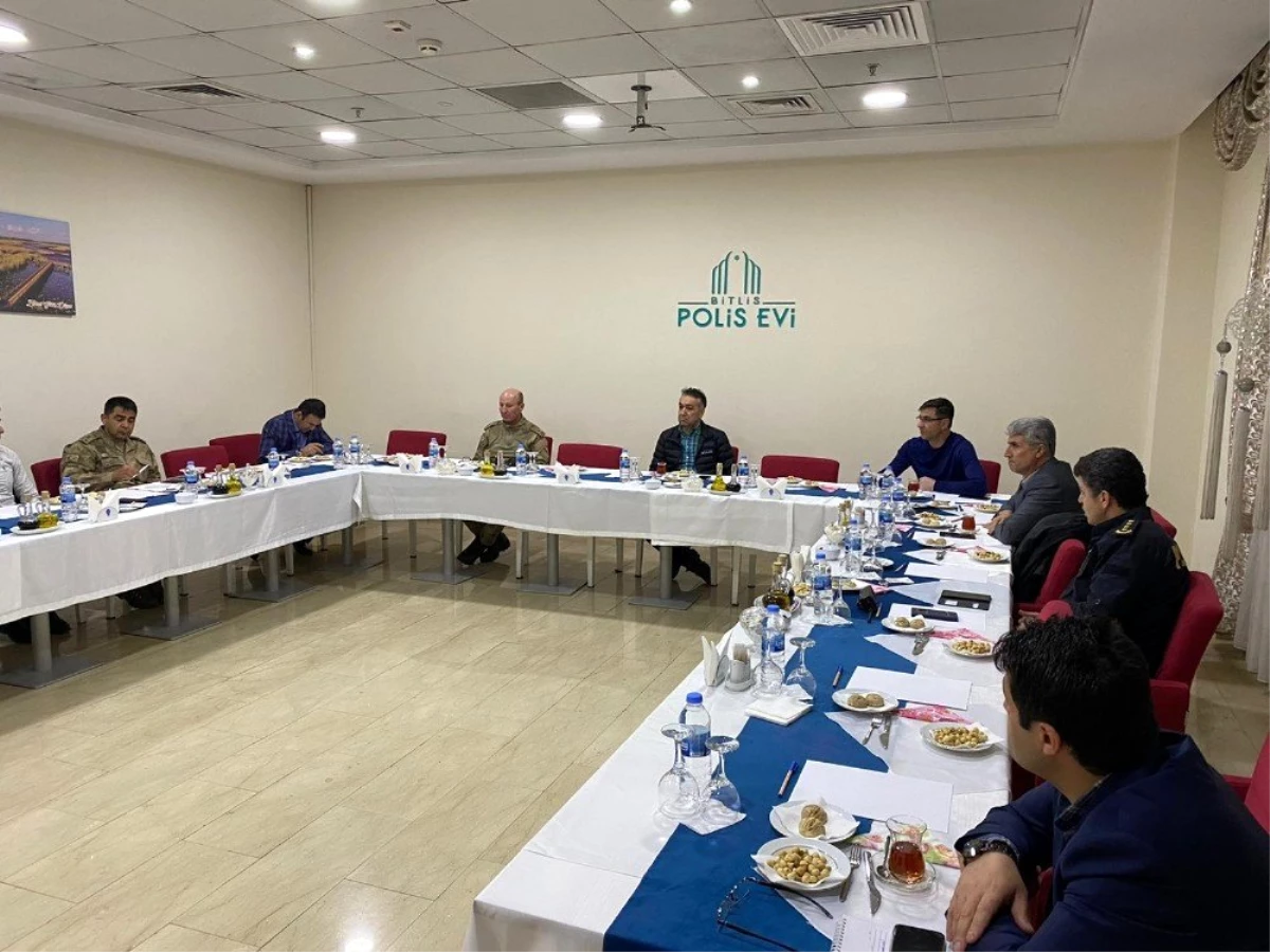 Bitlis\'te \'Vefa Sosyal Destek\' toplantısı düzenlendi