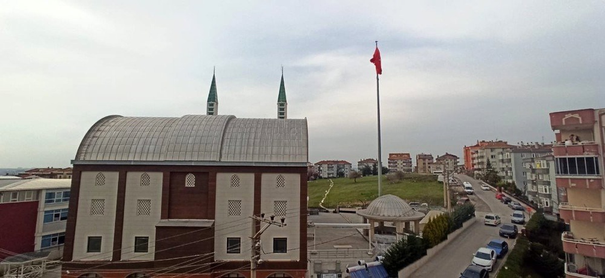 Bursa\'da cami hoparlöründen "sokağa çıkmayın" uyarısı