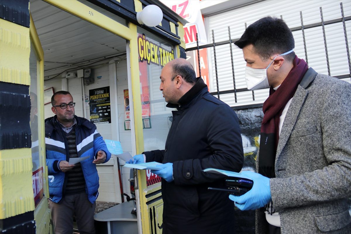 Erciş Belediyesi koronavirüse karşı halkı bilinçlendiriyor