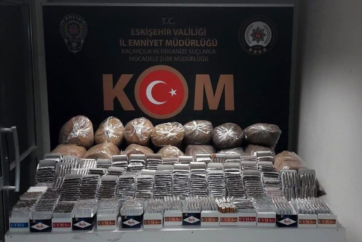 Eskişehir\'de kaçakçılık operasyonunda 4 şüpheli yakalandı