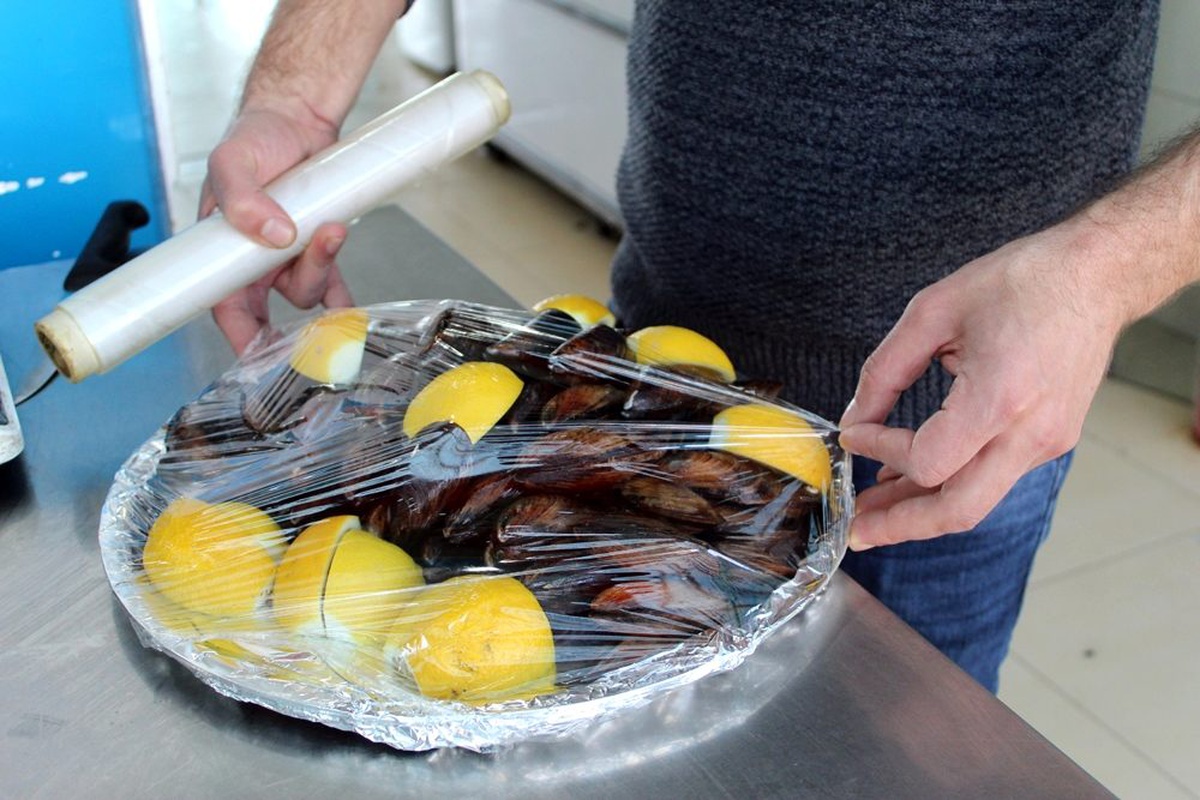 Florya Balık Çarşısı\'ndaki restoranlar paket servisi sistemine geçti