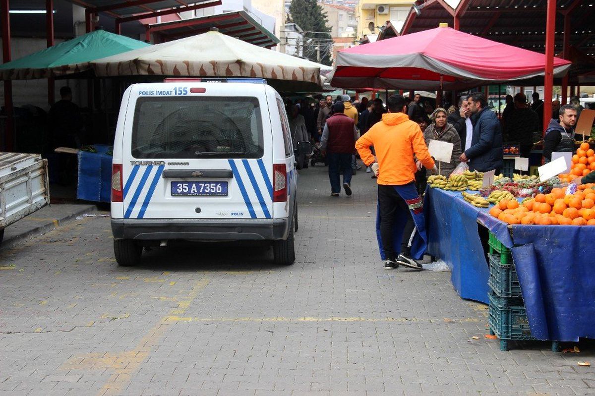 İzmir\'de 65 yaş üstü vatandaşlara polis ve bekçiden uyarı