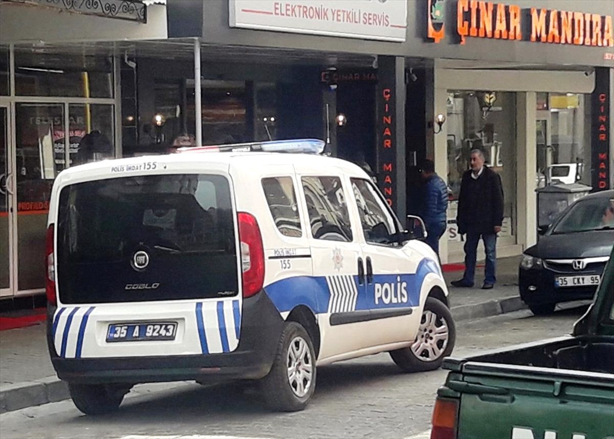 İzmir\'de iş yerine pompalı tüfekle saldırı