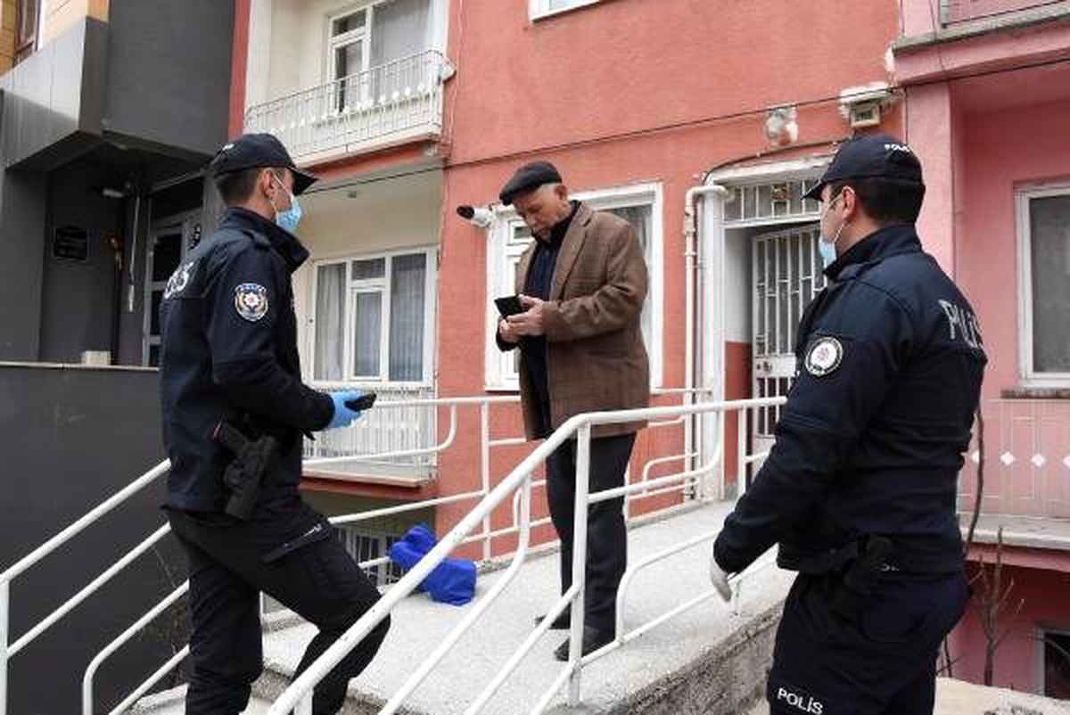 Kütahya\'da sokağa çıkma yasağına uymayanlar evlerine gönderildi