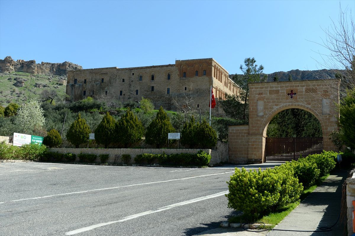 Mardin\'deki kiliselerde koronavirüs tedbirleri kapsamında ayin yapılmadı