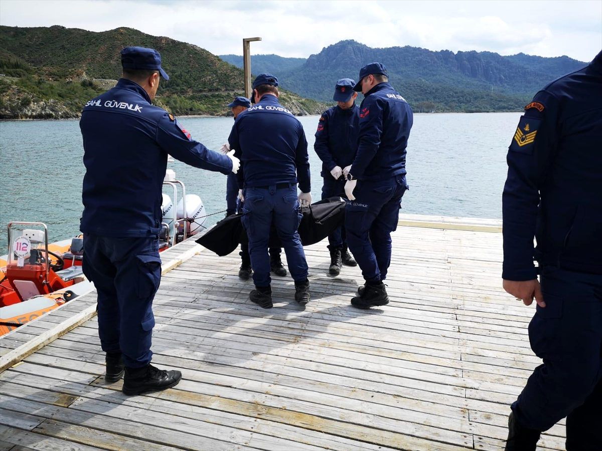Muğla\'da denize açıldıktan sonra haber alınamayan kişinin cesedi bulundu