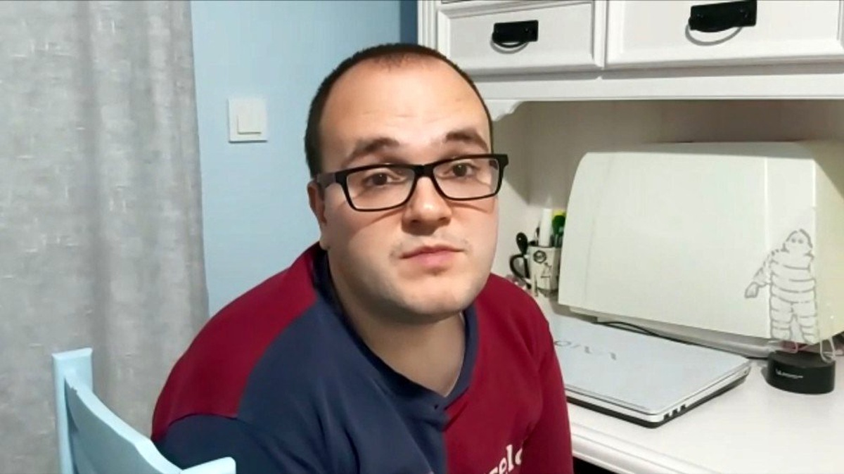 Okula bir an önce gidebilmek için vatandaşları evde kalmaya davet ettiler