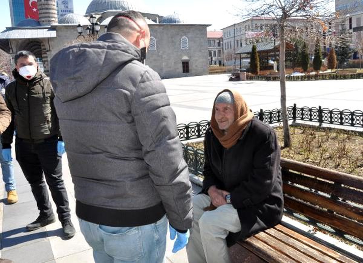 Polisin uyardığı vatandaş: Hanımın lafı, çocuğun lafı, ne zamana kadar evde kalacağız?