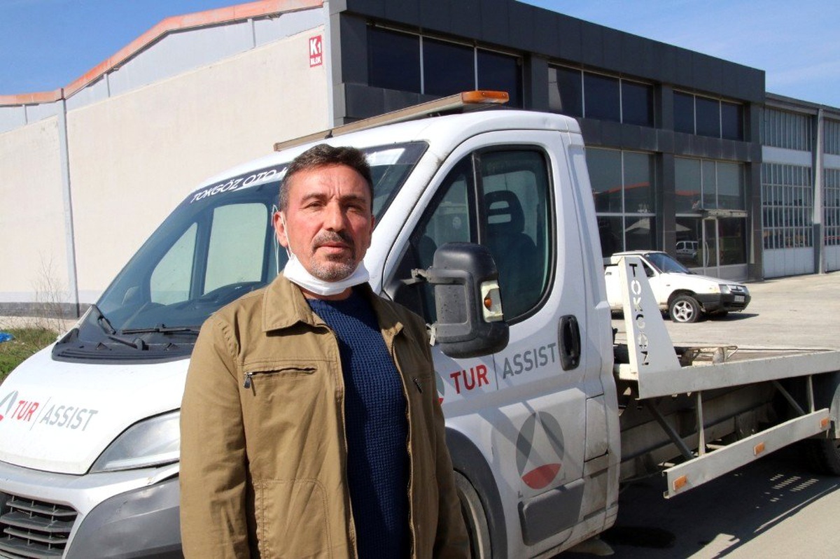 Sağlıkçılara bir destek de oto kurtarıcıdan