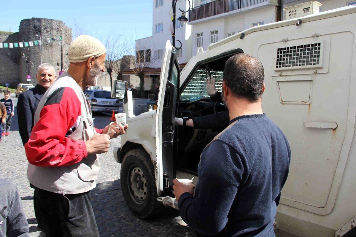 Yasak geldi sokaklar boş kaldı