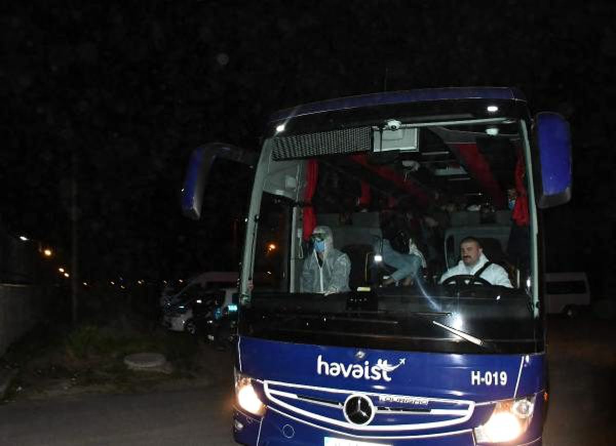 Yurt dışından getirilen 175 öğrenci Çorlu\'da yurtlara yerleştirildi