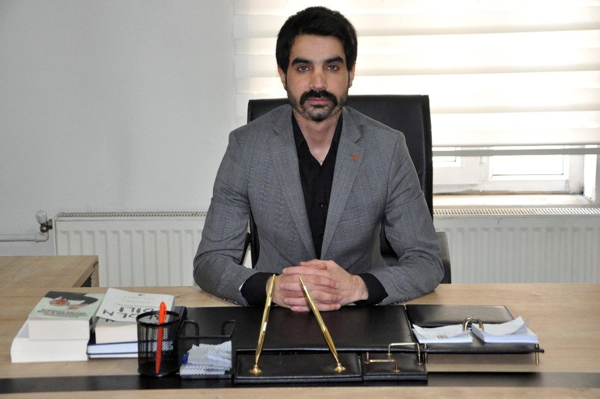 AK Parti\'den yaşlılar için \'komşuluk\' seferberliği