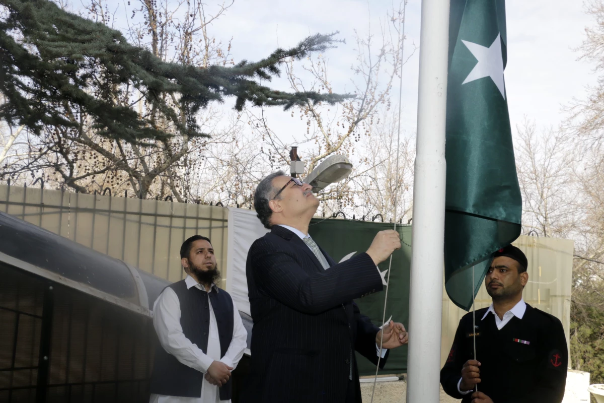 Ankara\'da Pakistan Milli Günü\'nü bayrak çekme töreni düzenledi