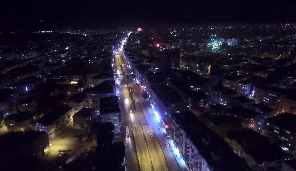 Antalya\'da polis ve asker için de alkışlı destek