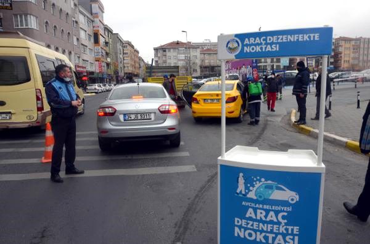 Avcılar\'a gelen araçlar dezenfekte ediliyor