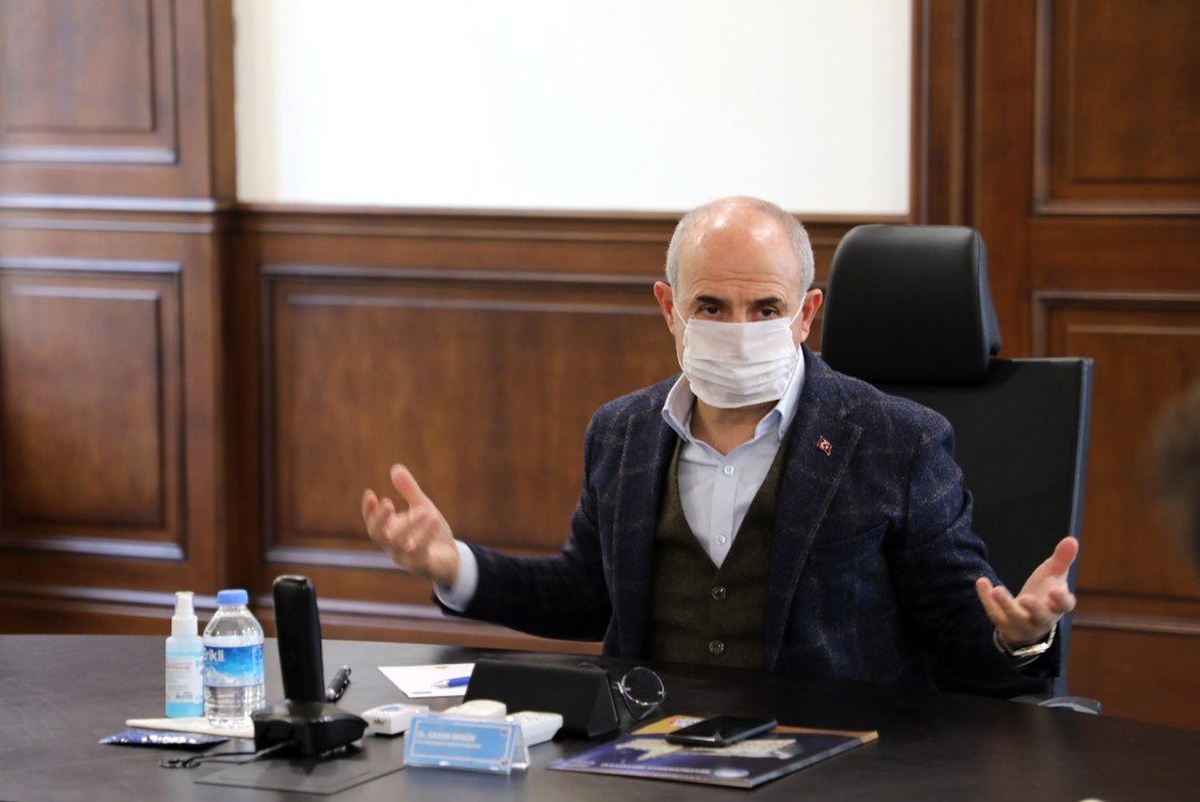 Başkan Akgün: "Bu virüsün şakası yok"