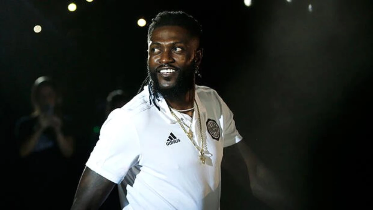 Emmanuel Adebayor Benin\'de karantinaya alındı