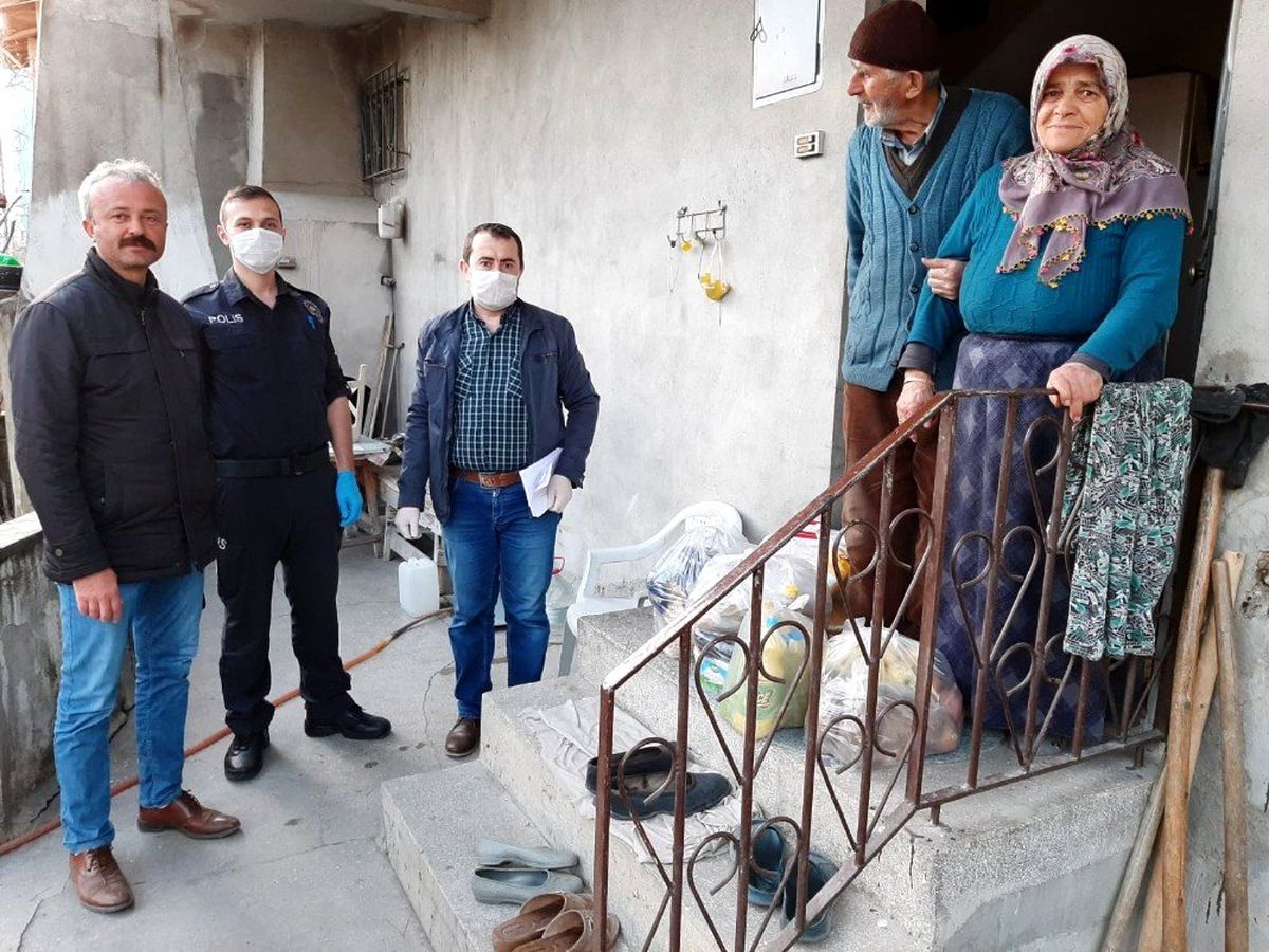 Emniyet ve Jandarmadan \'evde kalın\' çağrısı
