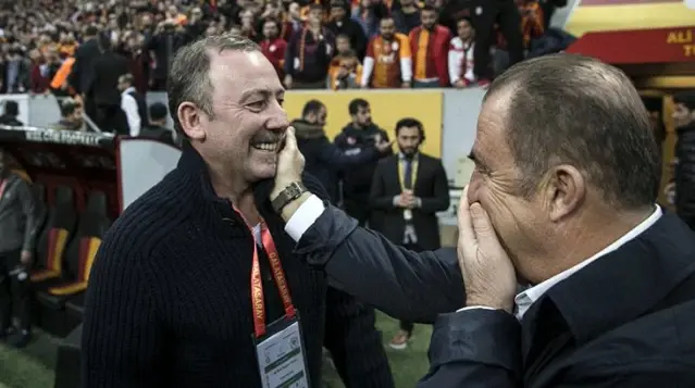 Fatih Terim'in koronavirüse yakalanmasının ardından Sergen Yalçın: Gayet iyiyim evden çıkmıyorum - Son Dakika Spor Fatih Terim'in koronavirüse yakalanmasının ardından Sergen Yalçın: Gayet iyiyim evden çıkmıyorum - Son Dakika Spor