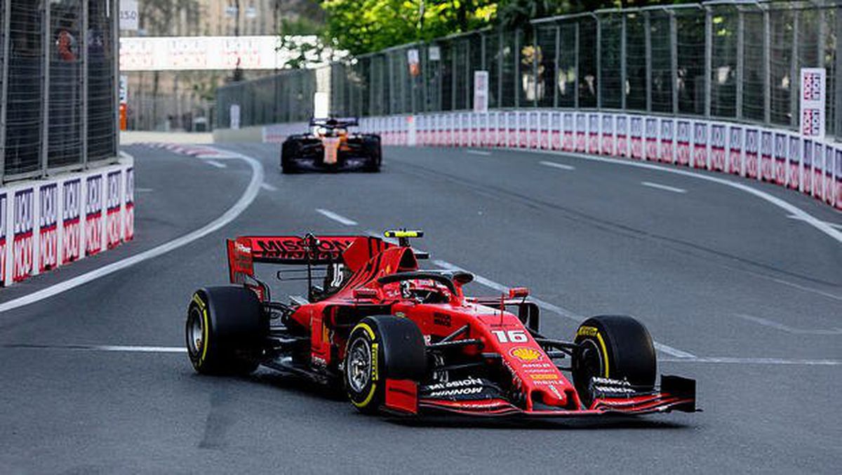 Formula 1\'de Azerbaycan GP ertelendi