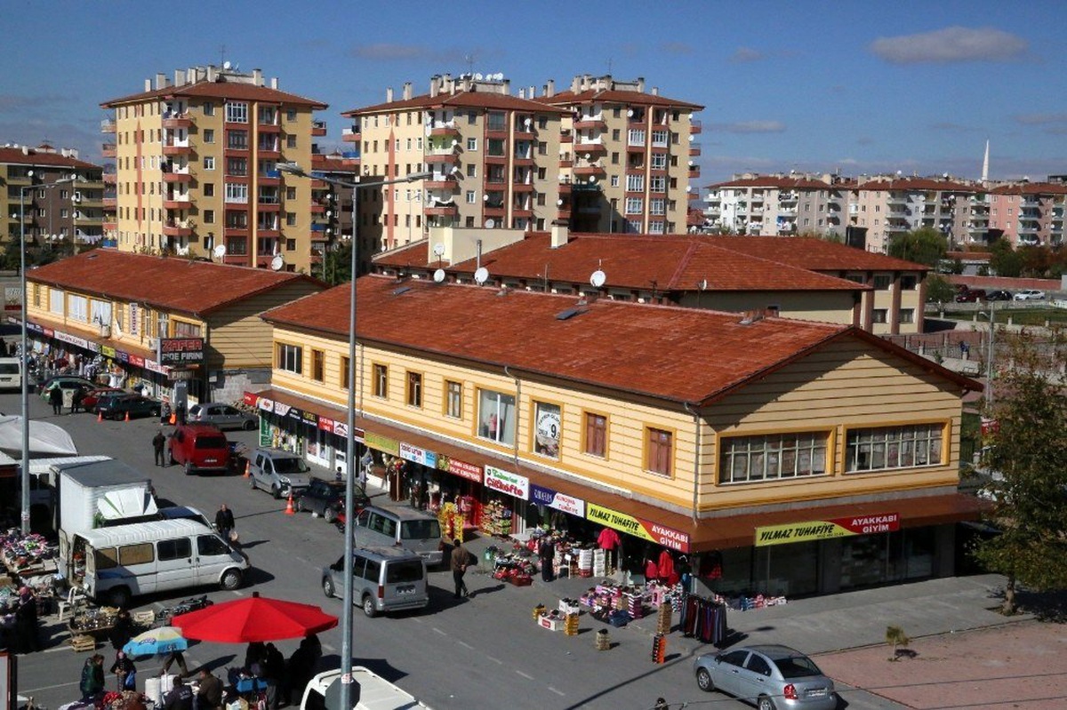 Gecekondu önleme bölgesinde 32 bin 157 metrekare dış cephe boya çalışması yapılacak