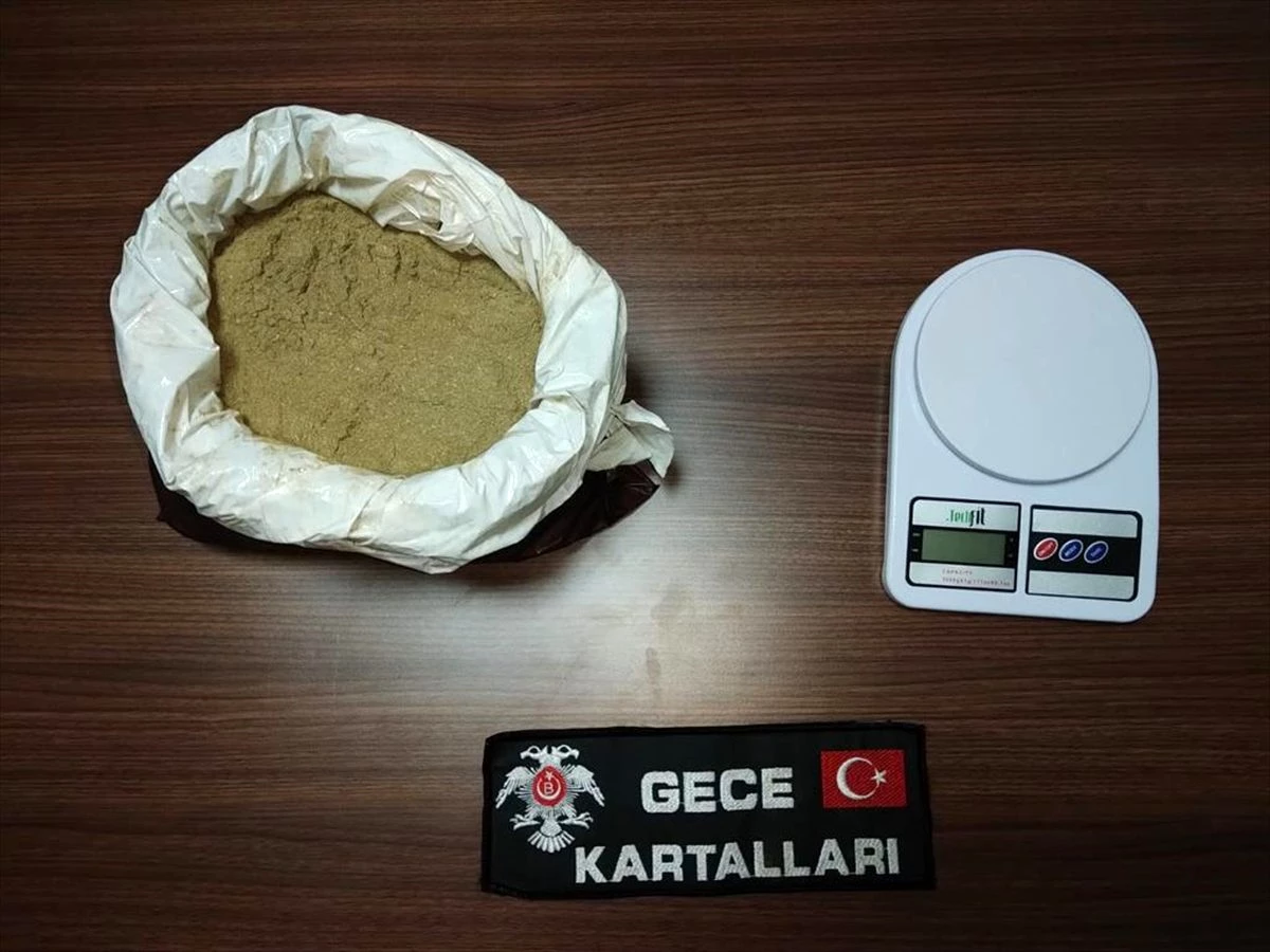 İstanbul\'daki uyuşturucu operasyonunda yakalanan şüpheli tutuklandı