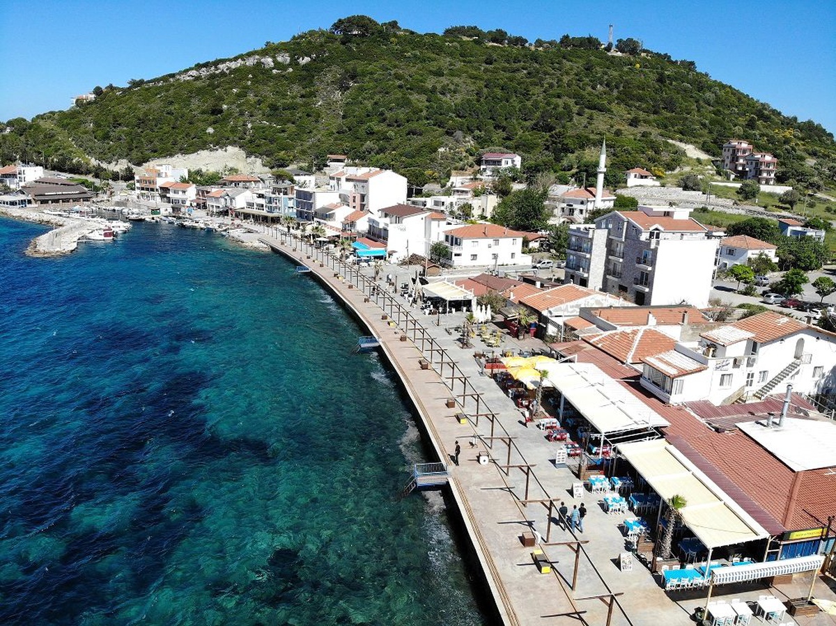 Karaburun Belediyesi\'nden yazlıkçılara "gelmeyin" çağrısı