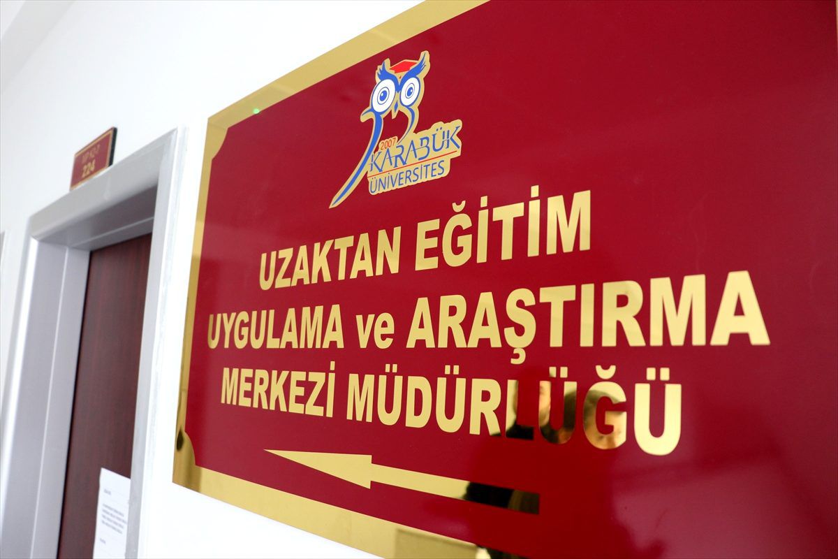 KBÜ\'lü öğrenciler "ders başı" yaptı