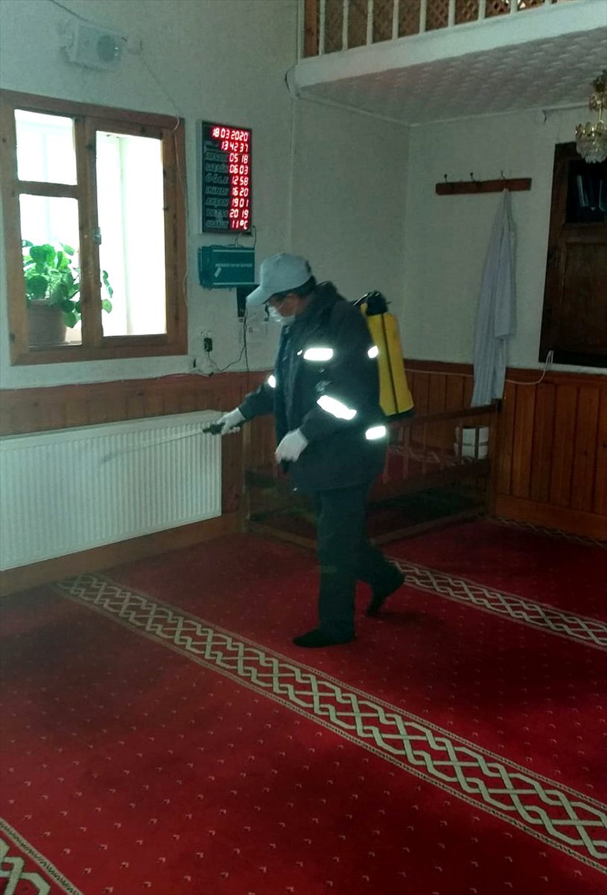 Kırşehir\'de 127 cami ve Kur\'an kursu dezenfekte edildi