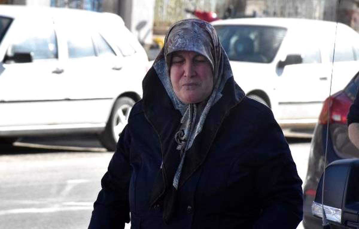 \'Komiserim\' yalanıyla 20 bin liralık altını aldı